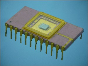ИНТЕГРАЛНА СХЕМА K573PФ5