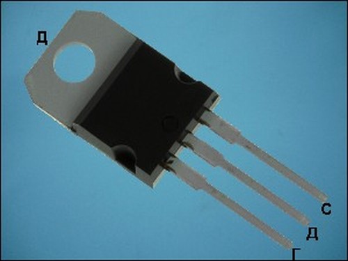 ТРАНЗИСТОР IRF540 MOS-N TO-220 100V 22A 85W