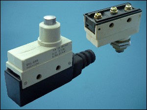 SNAP BUTTON SHL-D55 (-01) ON-(ON) 3-PIN