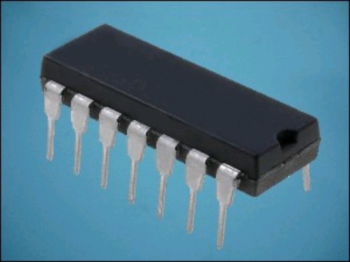 ИНТЕГРАЛНА СХЕМА 7407PC TTL DIP-14