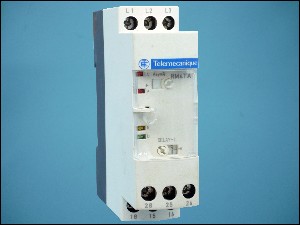 TELEMECANIQUE RM4TA 0,1-10s 380V 8A FOR DIN-RAIL