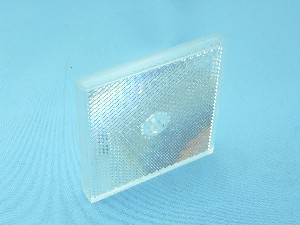 РЕФЛЕКТОР БЯЛ 76x76x10,5mm