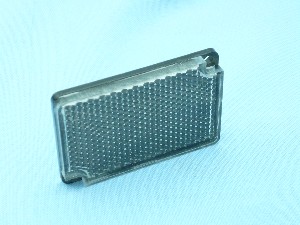 РЕФЛЕКТОР ЧЕРЕН 60x40x6,5mm