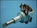 ПОТЕНЦИОМЕТЪР 2x100kom RFT-766 ф 6x4mm