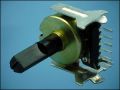 ПОТЕНЦИОМЕТЪР 2x20kom 20% SW-AT78020 ф 6x4mm