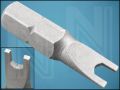 НАКРАЙНИК CR-V8 ВИЛКА BIT
