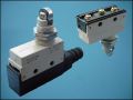 SNAP BUTTON SHL-Q2155 (-01) ON-(ON) 3-PIN + ROLL